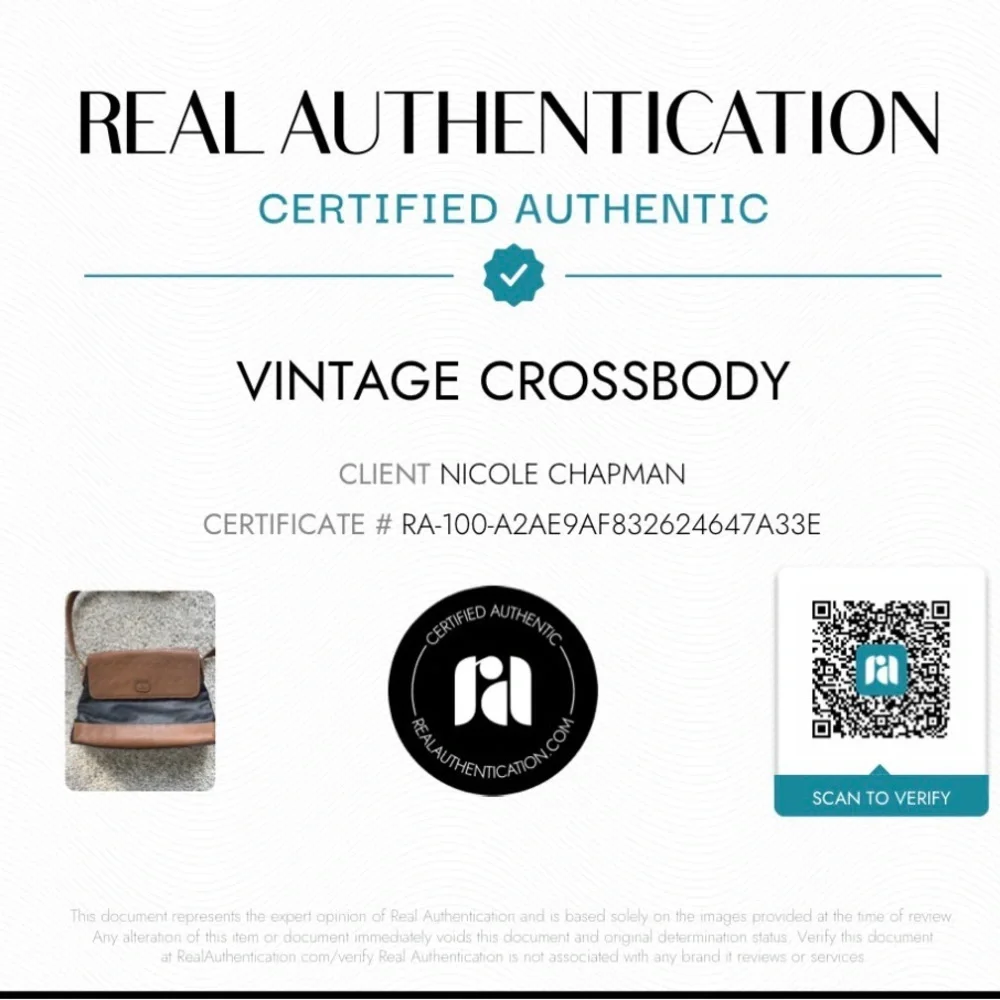 Vintage Valentino Garavani Crossbody Shoulder Bag with COA in pictures